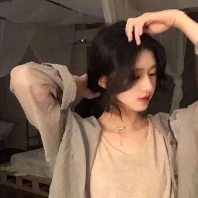 他是龙国语